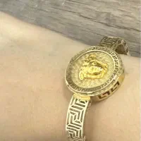 تک دست ورساچ