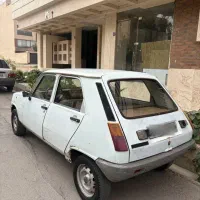 رنو ۵ فرانسوی