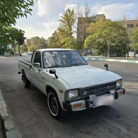 تویوتا هایلوکس ۸۳ کلکسیونی