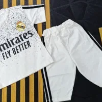 پوشاک بچه گانه آوان