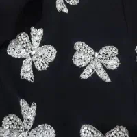 کار در منزل منجوق دوزی