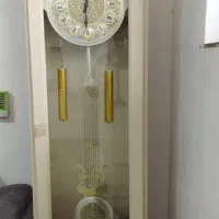 ساعت ایستاده