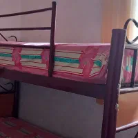 تخت دوطبقه  به همراه تشک در حدنوجنس درجه یک|تخت و سرویس خواب|اراک, |دیوار