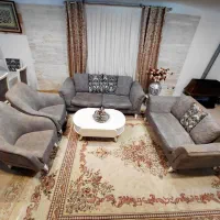 مبلمان هفت نفره با لوازم به صورت جدا جدا