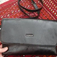 کیف مشکی چرم مصنوعی