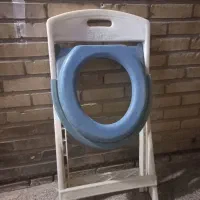 توالت فرنگی تاشو