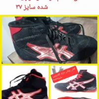کفش اسپرت وورزشی درحد نو سالم جنسدار