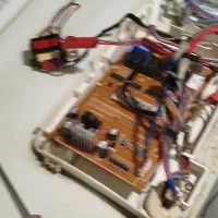 تعمیرات تخصصی انواع یخچال خانگی و صنعتی