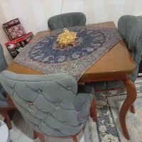 میز ناهارخوری تمیز و سالم نو