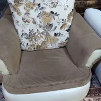 سلام مبل راحتی سفید رنگ قهوه ای جای کفش اکویوم