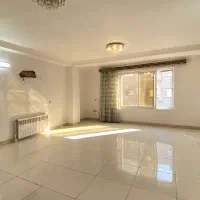 فروش آپارتمان۹۷متر طبقه اول تمیز ومرتب خ طالب‌آملی|فروش آپارتمان|آمل, |دیوار