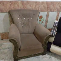 دو دست مبل در حد نو|مبلمان خانگی و میز عسلی|میناب, |دیوار