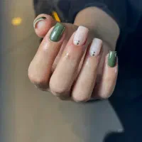 ترمیم و کاشت ناخن vip|خدمات آرایشگری و زیبایی|قم, آزادگان|دیوار