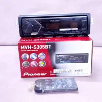 پخش پایونیر و یک جفت باند پایونیر