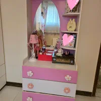 تخت ، کمد ، ویترین و میزآرایش