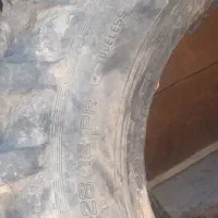 لاستیک بیل بکهو وبیل میکانیکی و گریدر|قطعات یدکی و لوازم جانبی|زابل, |دیوار