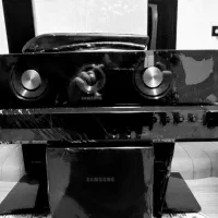 سیستم صوتی وتصویری سینما خانگی