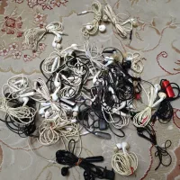 تعدادی هدفون شارژر شارژر فندکی شیاعومی