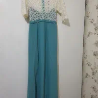 تعدادی لباس مجلسی|لباس|سرخنکلاته, |دیوار