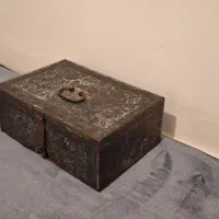 صندوقچه روسی (۱۹۱۱) موزه‌ای ،امضادار ،کلکسیونی|کلکسیون اشیاء عتیقه|تهران, زعفرانیه|دیوار