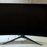 مانیتور گیمینگ ۳۱.۵ اینج ۴k کروو ام اس آی