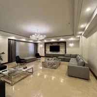 فروش آپارتمان ۲۲۰ متری ۳ خوابه در قدوسی غربی