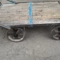 گاری چهار چرخ
