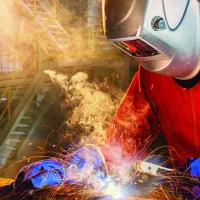 کارگر ساده کمکی جوشکار والپست