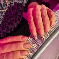 کمکی ،آموزشی، وردست ناخنکار|استخدام درمانی، زیبایی، بهداشتی|مشکیندشت, |دیوار