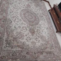 فرش ماشینی ۹متری ۱۲۰۰شانه کرمی رنگ|فرش|تهران, پونک|دیوار