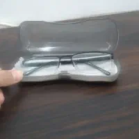 یک عدد عینک پیدا شده