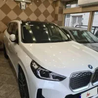 بی ام و x1 با کیت M