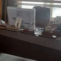 منشی با سابقه