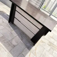 میز تحریر یا میز اداری با شیشه