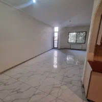 93متر دوخوابه حیاط دار فول امکانات ظفر بلوار ارش