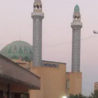 سالن صد متری جهت باشگاه و تولیدی