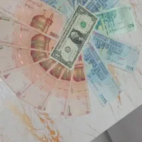 اسکناس امضا قرمز