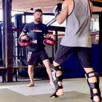 آموزش خصوصی و نیمه خصوصی بوکس و کیک بوکسینگ