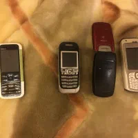 گوشی قدیمی نوکیا N70 و نوکیا 5000،سونی و سامسونگ