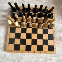 شطرنج ومهره های چوبی نو