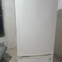 یخچال فریزر دار