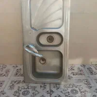 سینگ هنراه شیر اب