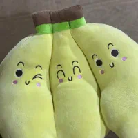 عروسک طرح موز سه تایی