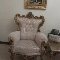 مبلمان کلاسیک راحتی استیل ۷نفره با میز عسلی|مبلمان خانگی و میز عسلی|تهران, جنتآباد شمالی|دیوار