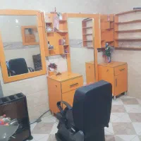 فروش دکوری آرایشگاه وصندلی