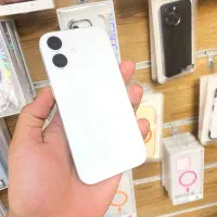 Iphone 16 normal