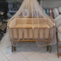 تخت و گهواره کنار مادر|اسباب و اثاث بچه|شیراز, غدیر شمالی|دیوار