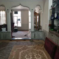خانه دربست ۱۱۰ متری با حیاط اختصاصی