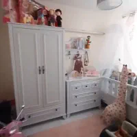 تخت کمد نوزاد