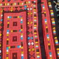 زیح  تارکش پریوال|لباس|زاهدان, |دیوار